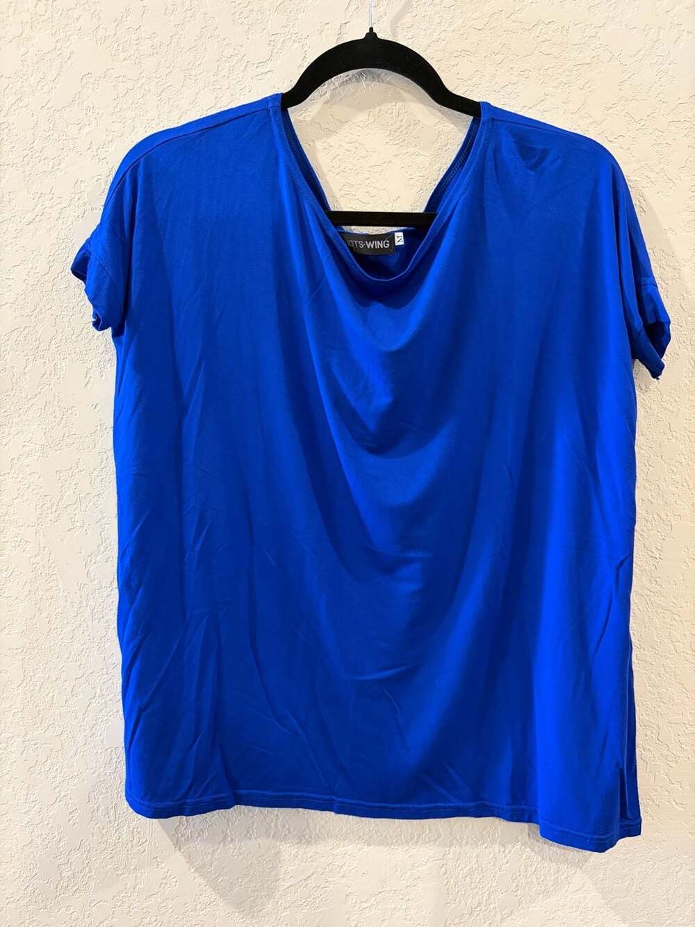 HOTS-WING Women's Royal Blue Cowl Neck Short Sleeve Top Size M